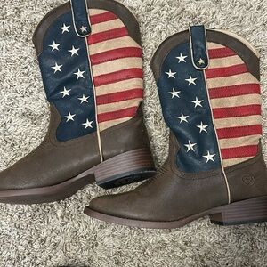 Roper Women’s American Beauty Flag Boots Size 8.5